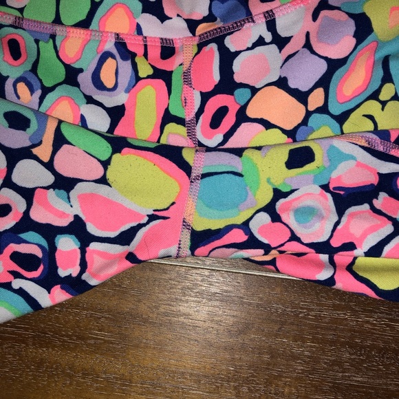 Lilly Pulitzer leggings sz medium - Picture 2 of 2